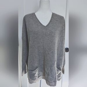 M&S Gray Oversized Cashmere V neck Sweater jumper size 46 Ribbed Sleeves